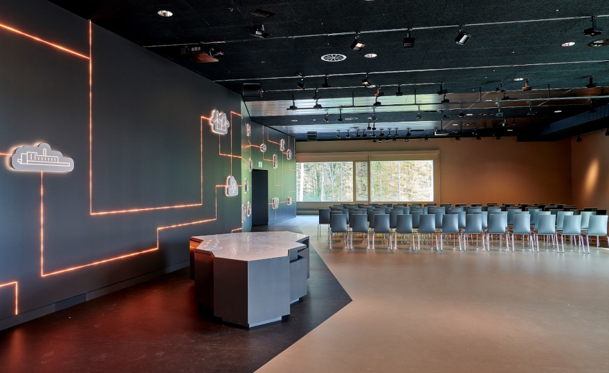 SmartIT-Event-Künstliche-Intelligenz-Eventlocation-ewb-Energiezentrale-Forsthaus